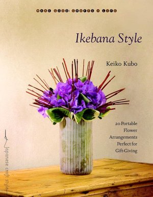 Ikebana Style: 20 Portable Flower Arrangements Perfect for Gift-Giving