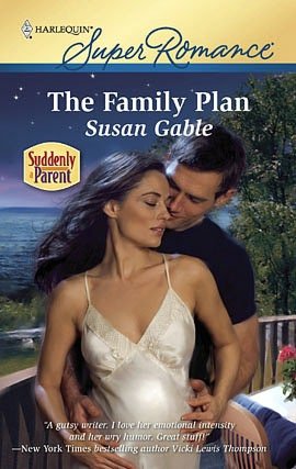 The Family Plan (Harlequin Super Romance #1645)