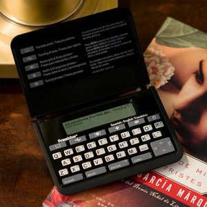 Spanish-English Phrasebook & Translator Tes-121
