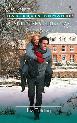 A Surprise Christmas Proposal (Harlequin Romance #3821)