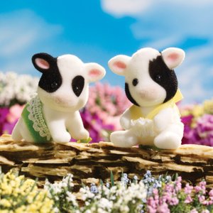 Calico Critters - Fresian Cow Twins