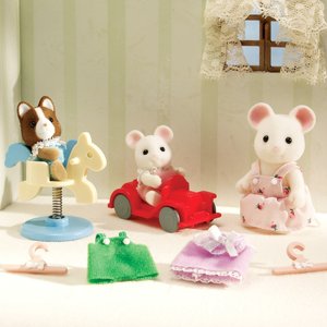 Calico Critters - Melanie & Sparky's Playdate