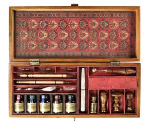 Trianon Letters - writing box