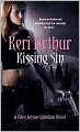 Kissing Sin (Riley Jenson Guardian Series #2)