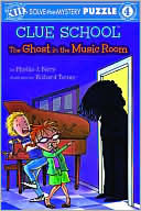 Clue School: The Ghost in the Music Room (Innovative Kids Reader Level 4)