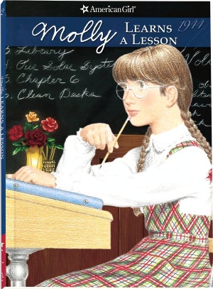Molly Learns a Lesson: A School Story (American Girls Collection Series: Molly #2)