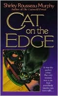 Cat on the Edge (Joe Grey Series #1)