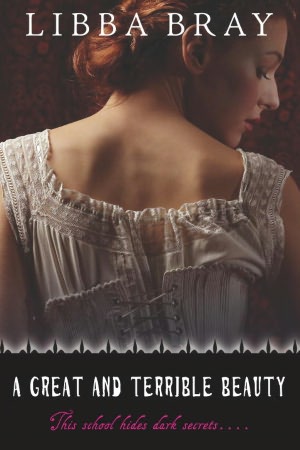 A Great and Terrible Beauty (Gemma Doyle Trilogy #1)