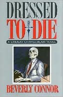 Dressed to Die (Lindsay Chamberlain Series #3)