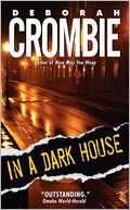 In a Dark House (Duncan Kincaid and Gemma James Series #10)