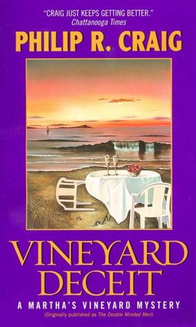Vineyard Deceit (Martha's Vineyard Mystery Series #3)