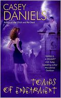 Tombs of Endearment (Pepper Martin Series #3)