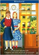 Molly's Magnetic Mini World (American Girls Collection Series: Molly)