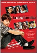 La otra familia with Gustavo Loza