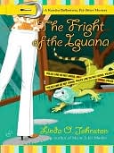 The Fright of the Iguana (Kendra Ballantine, Pet-Sitter Series #5)