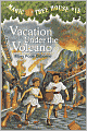 Vacation under the Volcano (Magic Tree House Series #13)