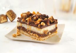 Big Blitz Bars with Snickers ®