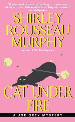 Cat under Fire (Joe Grey Series #2)