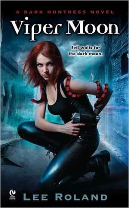 Viper Moon (Earth Witches Series #1)