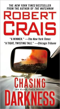 Chasing Darkness (Elvis Cole Series #11)